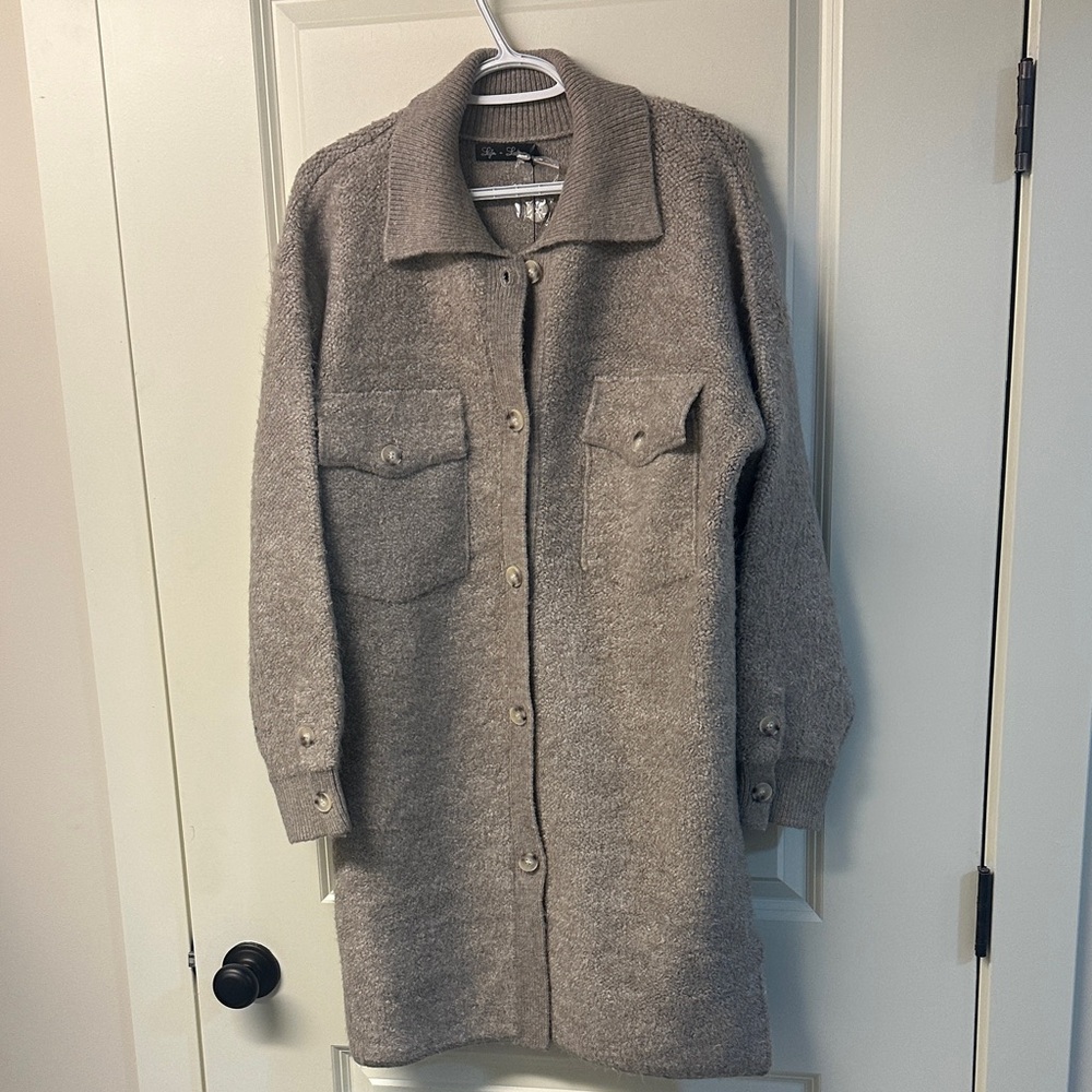 Lyla + Luxe nwt Stanley sweater jacket